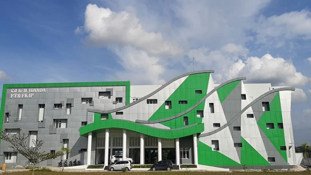 7 Universitas Terbaik di Samarinda Pilihan Favorit Calon Mahasiswa di 2025